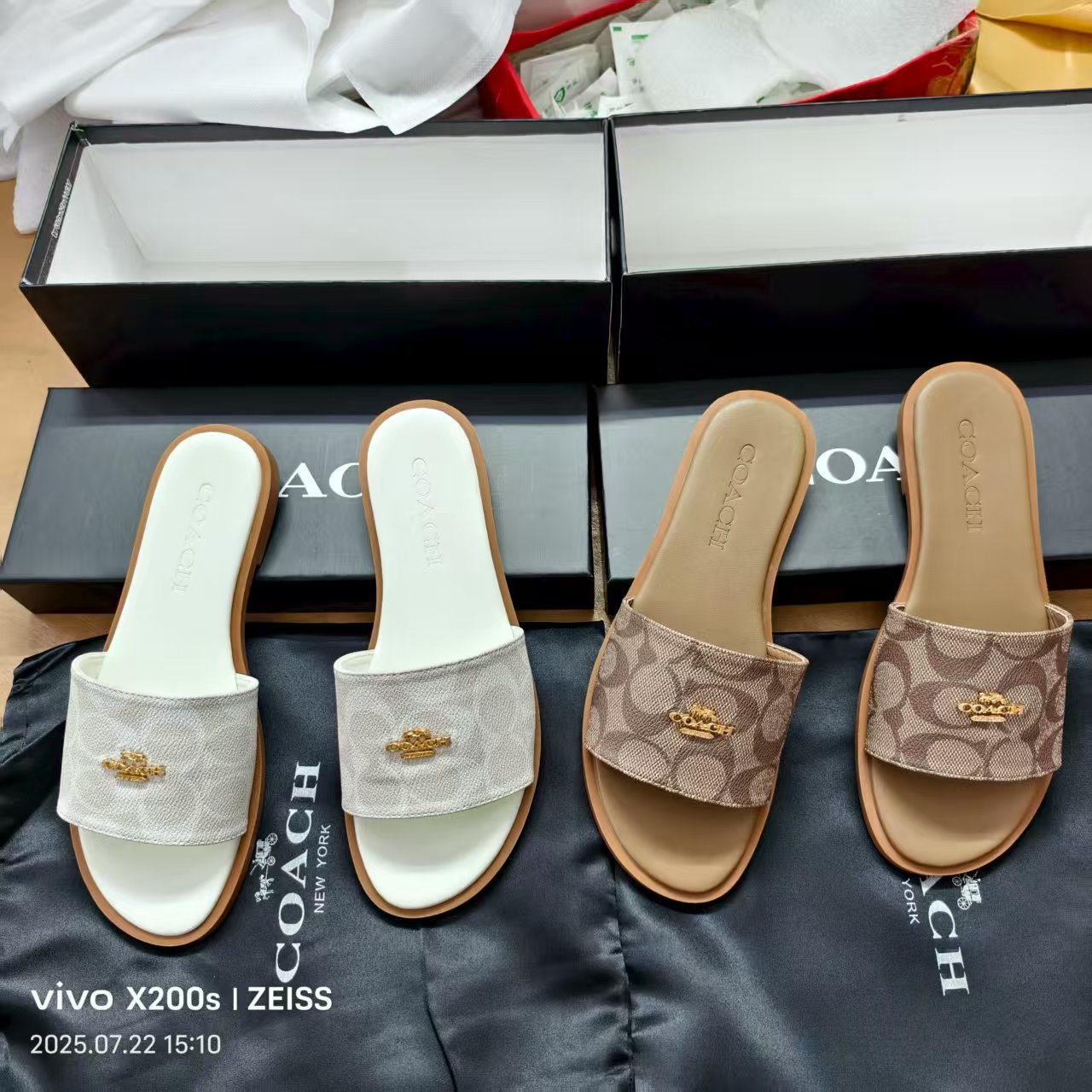 Cheap Slippers Summer Beach Sandals Wholesale Shoes - Image 4
