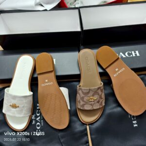 Cheap Slippers Summer Beach Sandals Wholesale Shoes