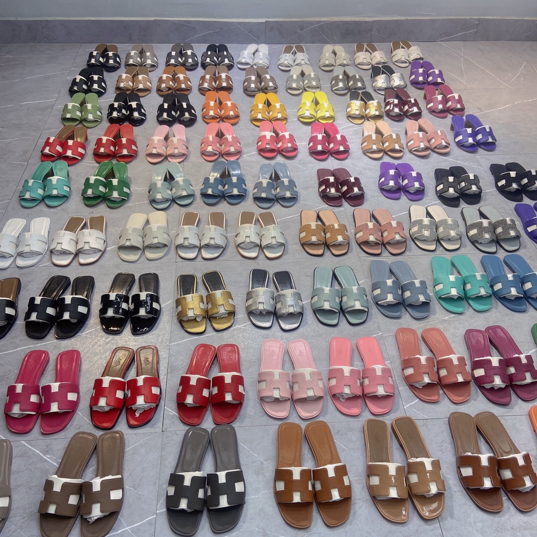 New Trendy Genuine Leather Women Black Flat Sandals - Image 8