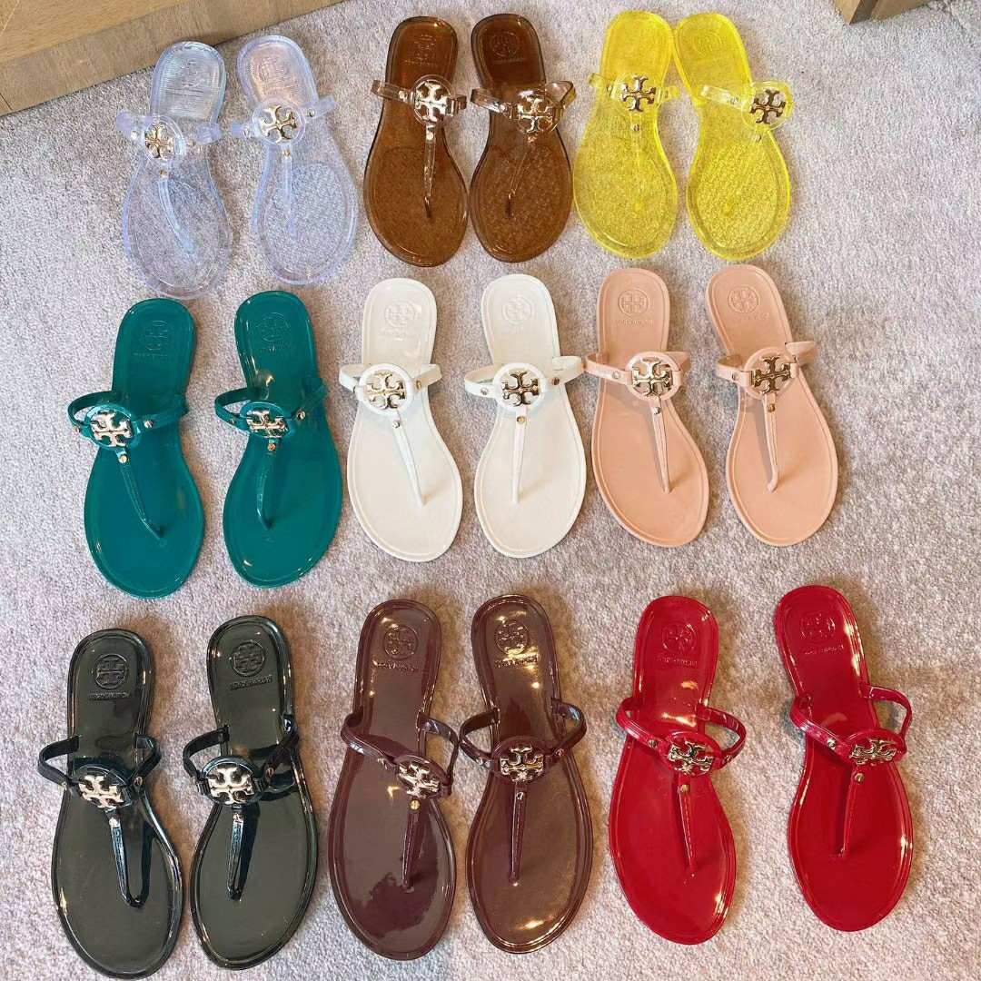 Factory Price Designer Sandals Jelly Slippers Wholesale Fashion Shoes - Image 3