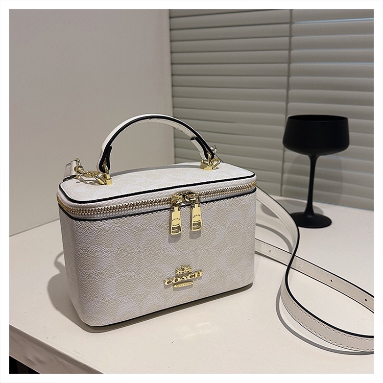Hot Sell Rainer Crossbody Bag In Signature Canvas - Image 8