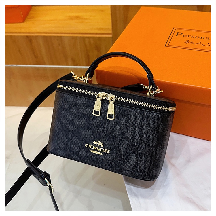 Hot Sell Rainer Crossbody Bag In Signature Canvas - Image 3