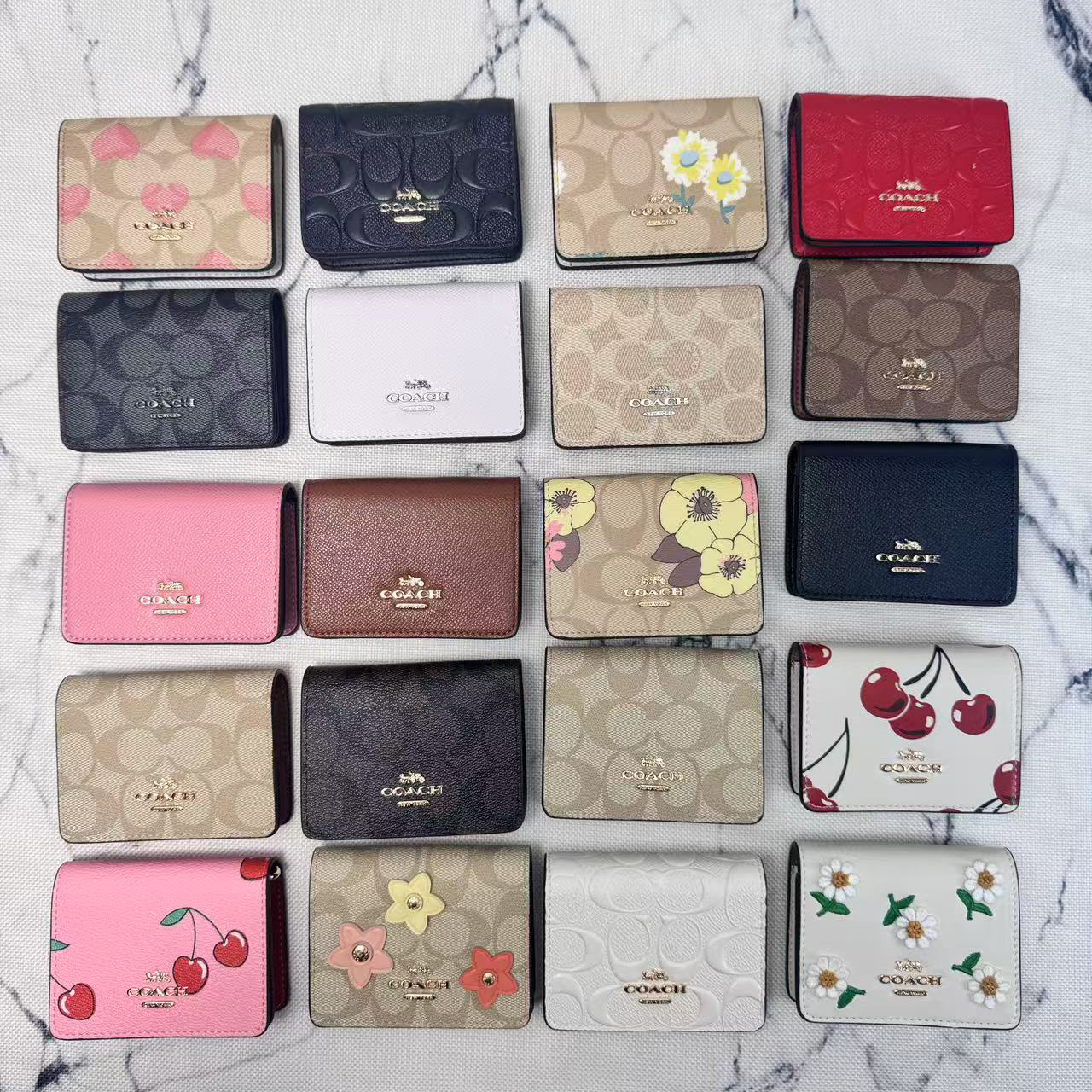 Trifold Short Wallet Designer Chain for Women Mini Leather Wallets