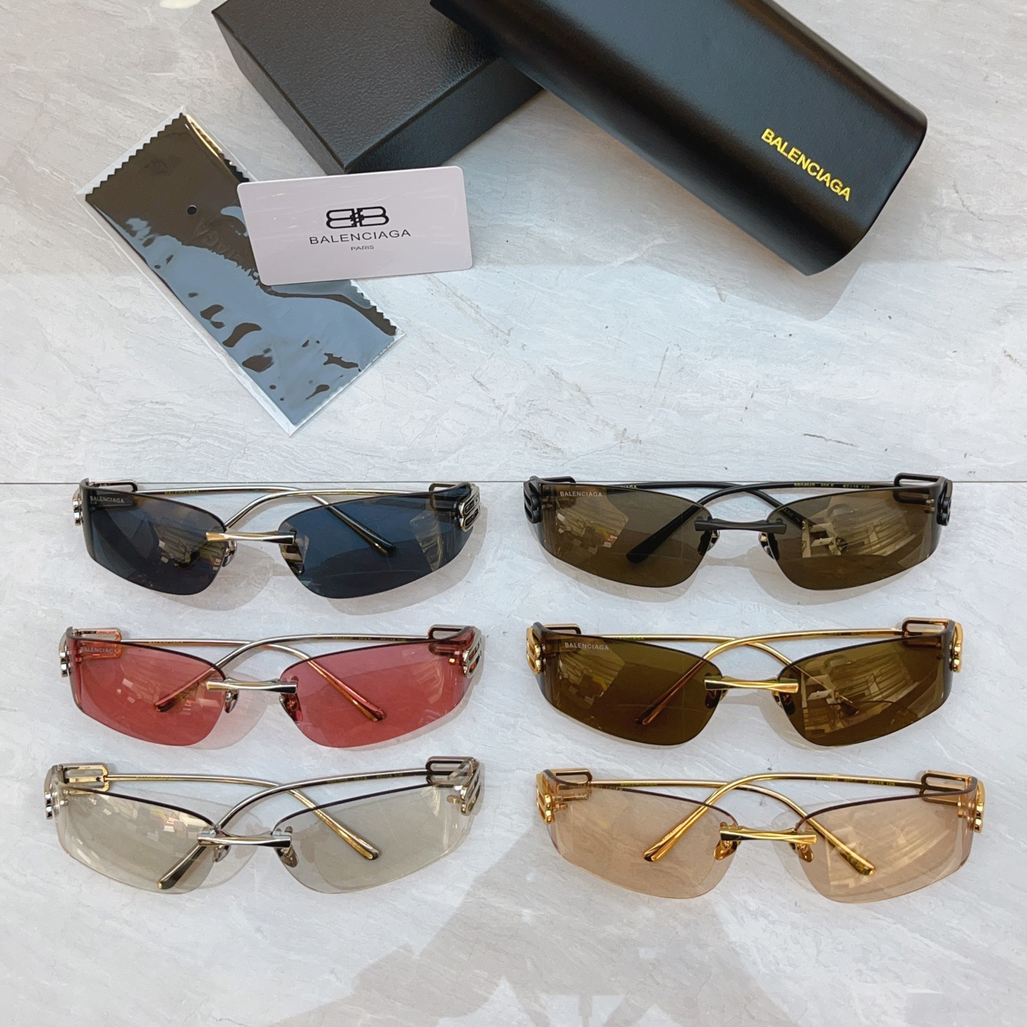 Fashion Trend Designer Sunglasses - Image 2