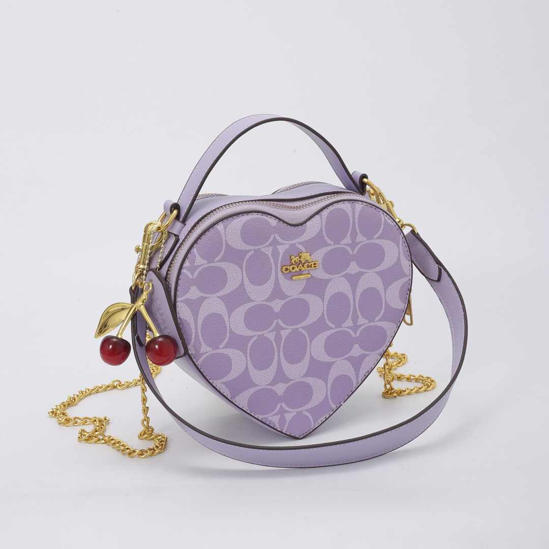 New Style Print Heart Crossbody Bags in Signature - Image 3